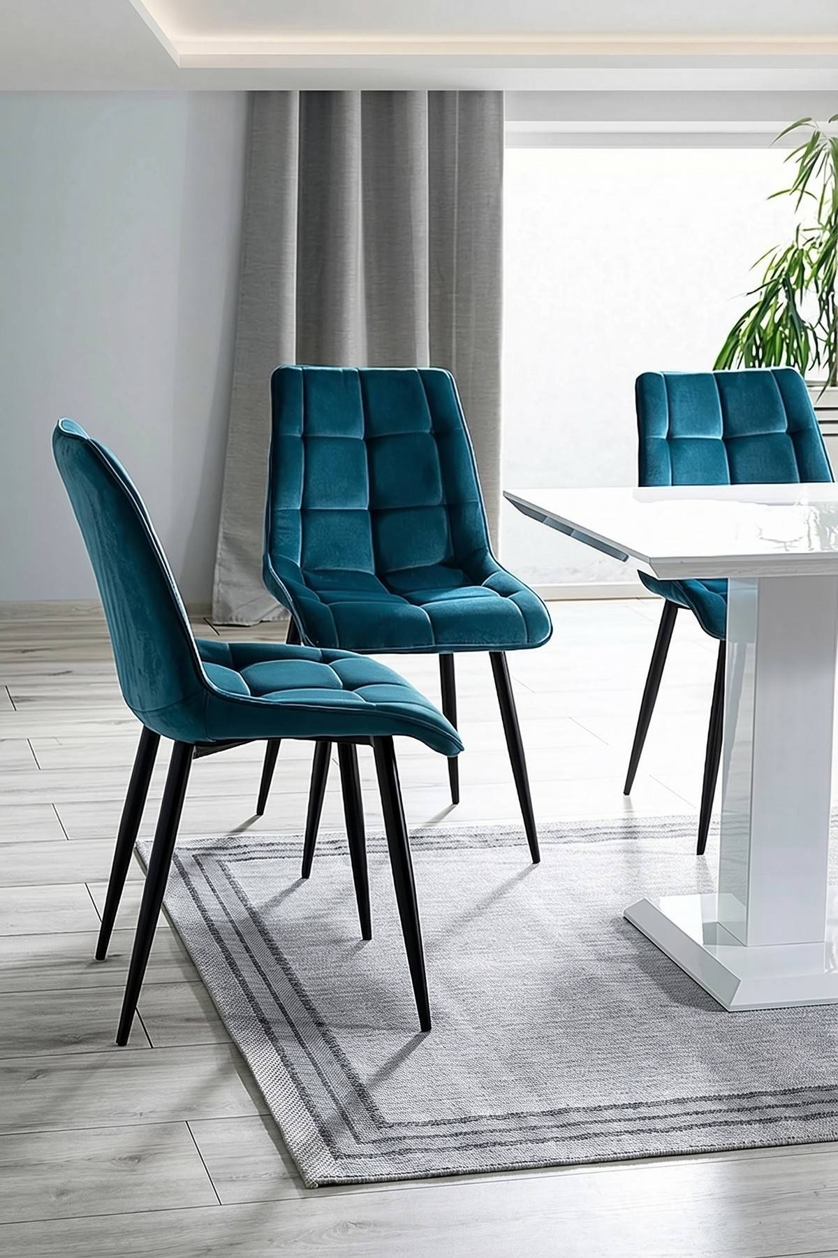 Stelvia Chair Velvet