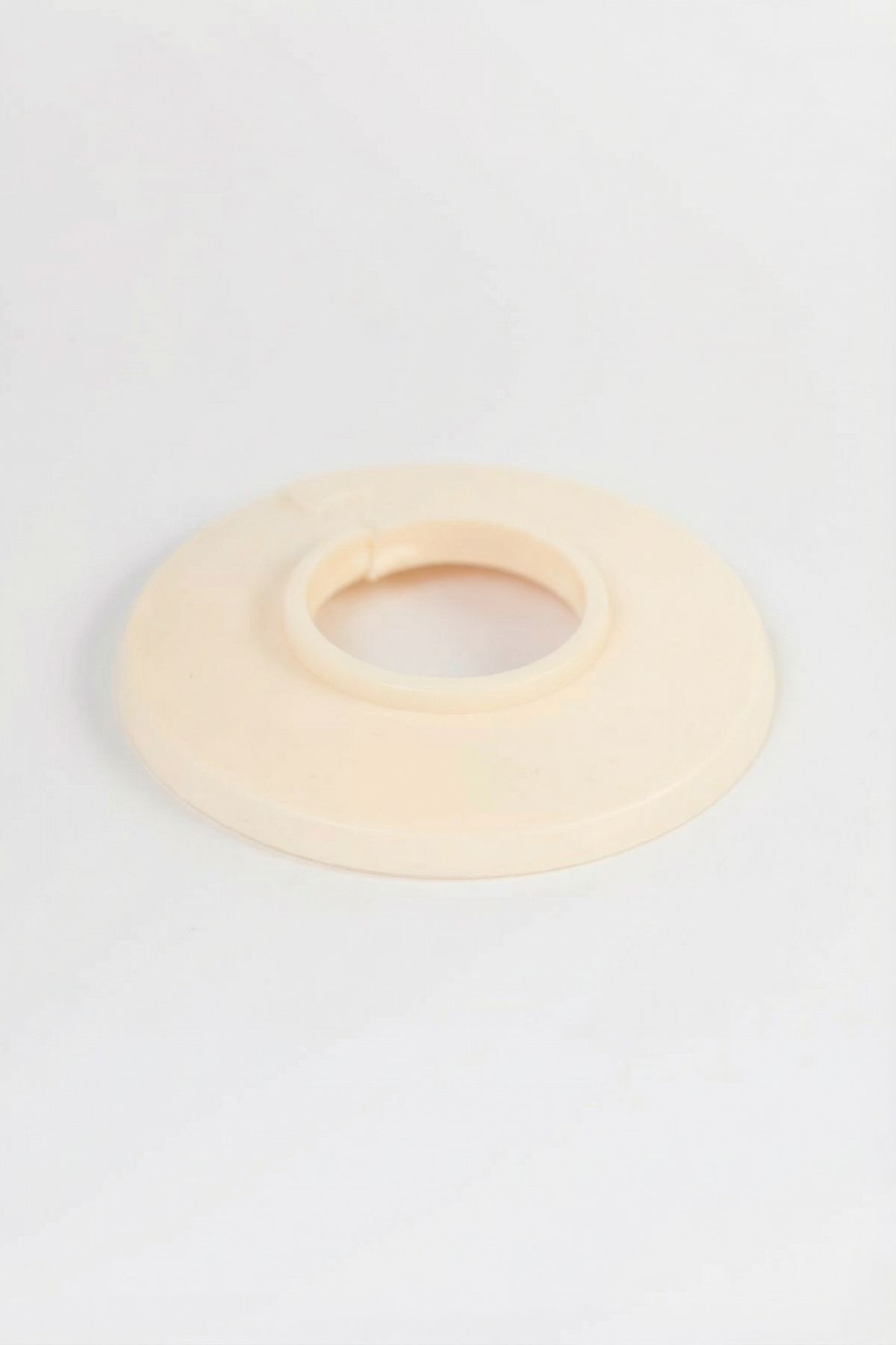 Csőrózsa PVC 18mm juhar / fenyő