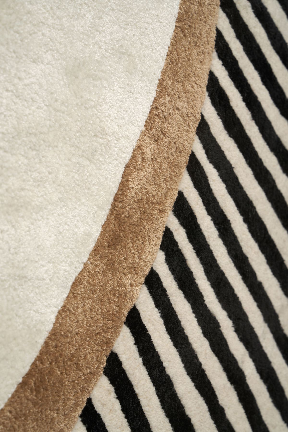 CarpetDeco Amber Beige 200x300 – Kézzel készült