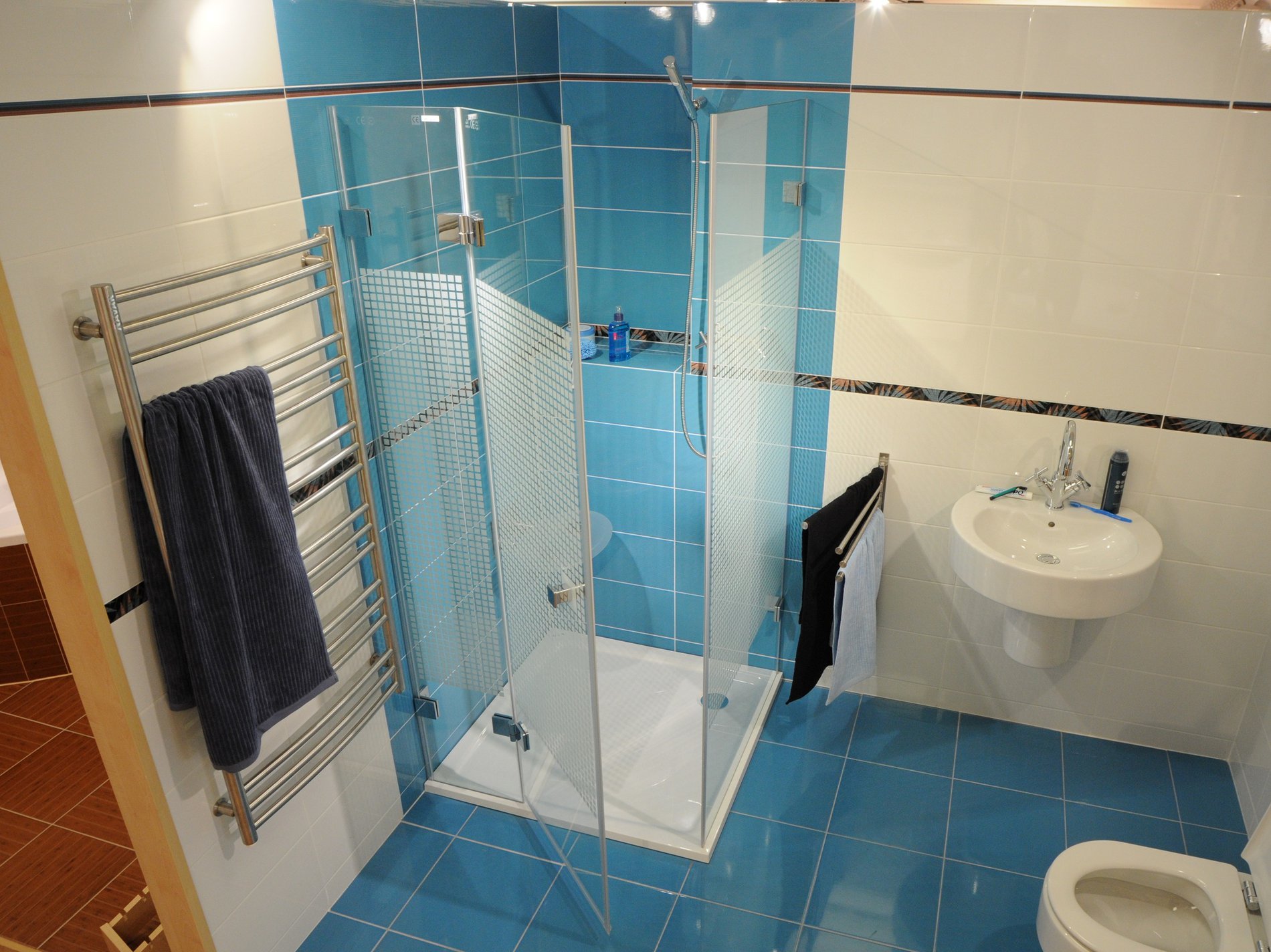 Ravak GlassLine GSDPS 80x80 bal zuhanykabin króm matrix (beleértve G SET) – Sarok zuhanykabinok