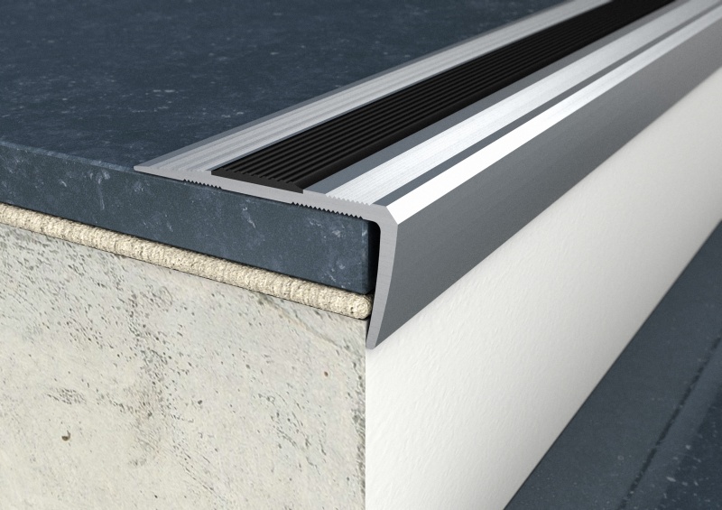 ProfiFloor PF12 csavaros lépcsőprofil gumibetéttel, ezüst