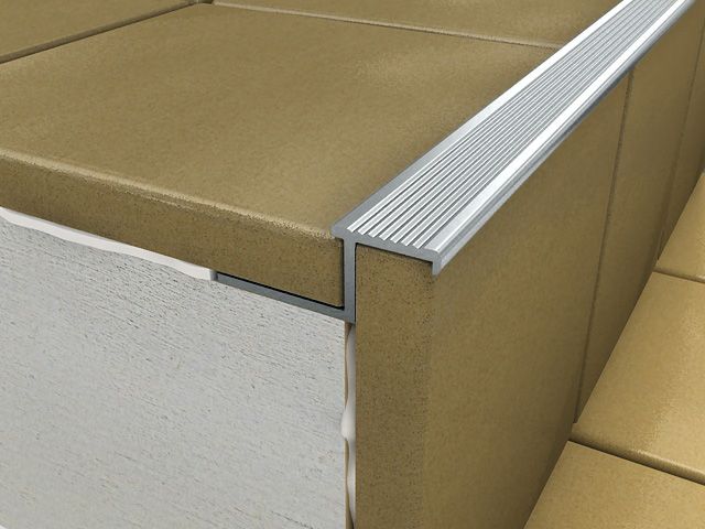 ProfiWall ALU Z lépcső profil elox ezüst 2,5M – Fém profilok