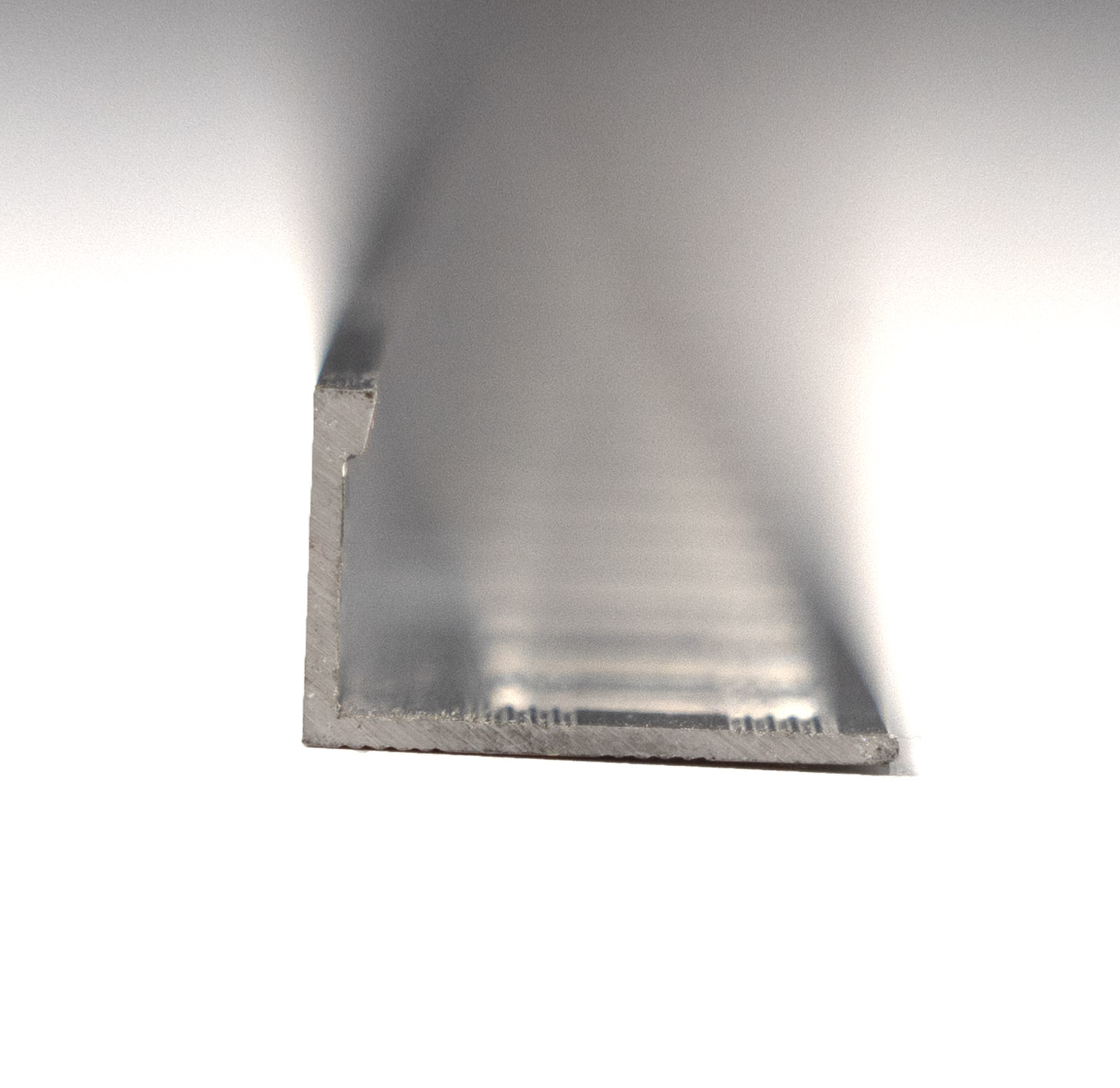 ProfiWall Plus ALU 10mm L profil elox ezüst 2,5M – Fém profilok
