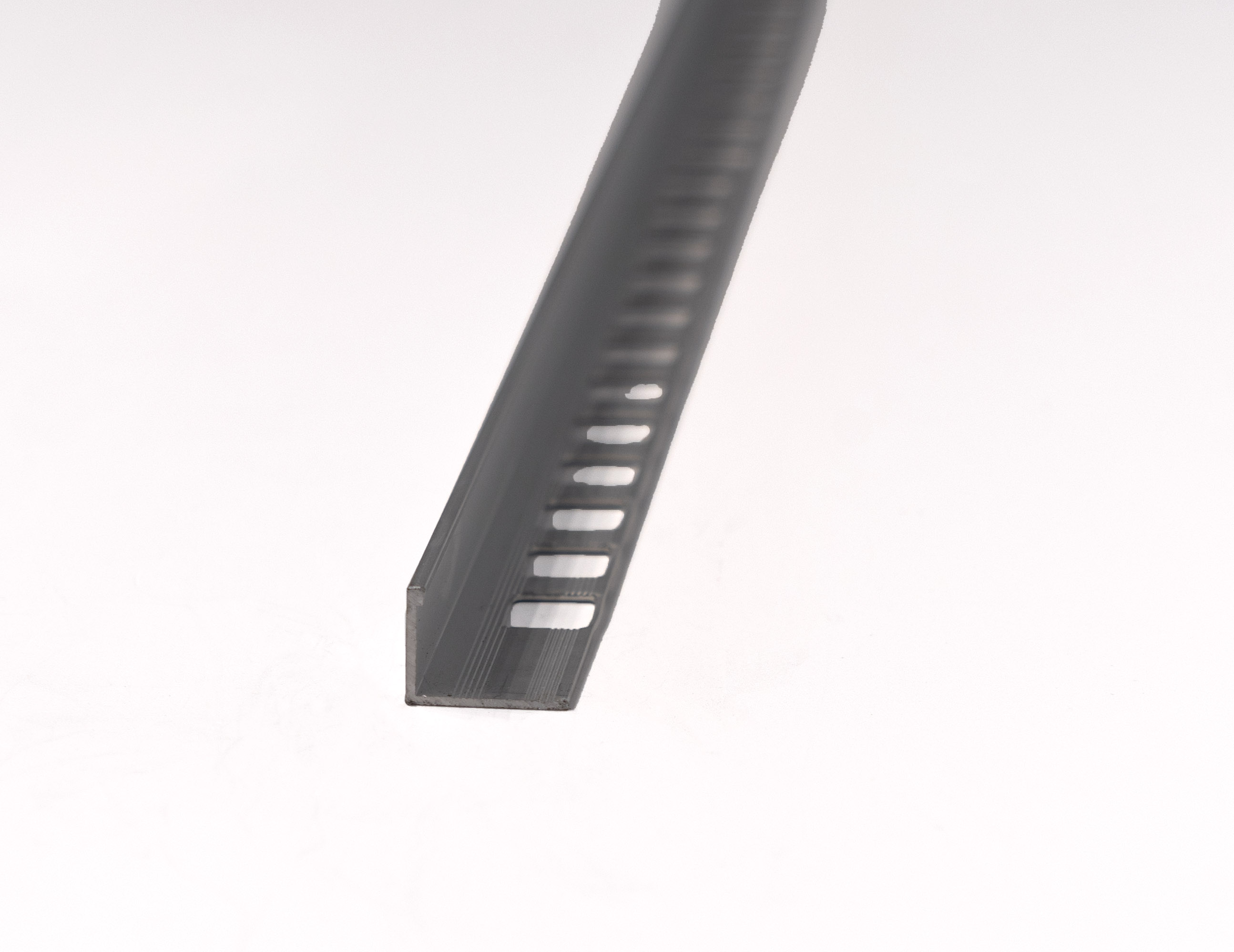 ProfiWall Plus ALU 12mm L profil elox ezüst 2,5M – Fém profilok