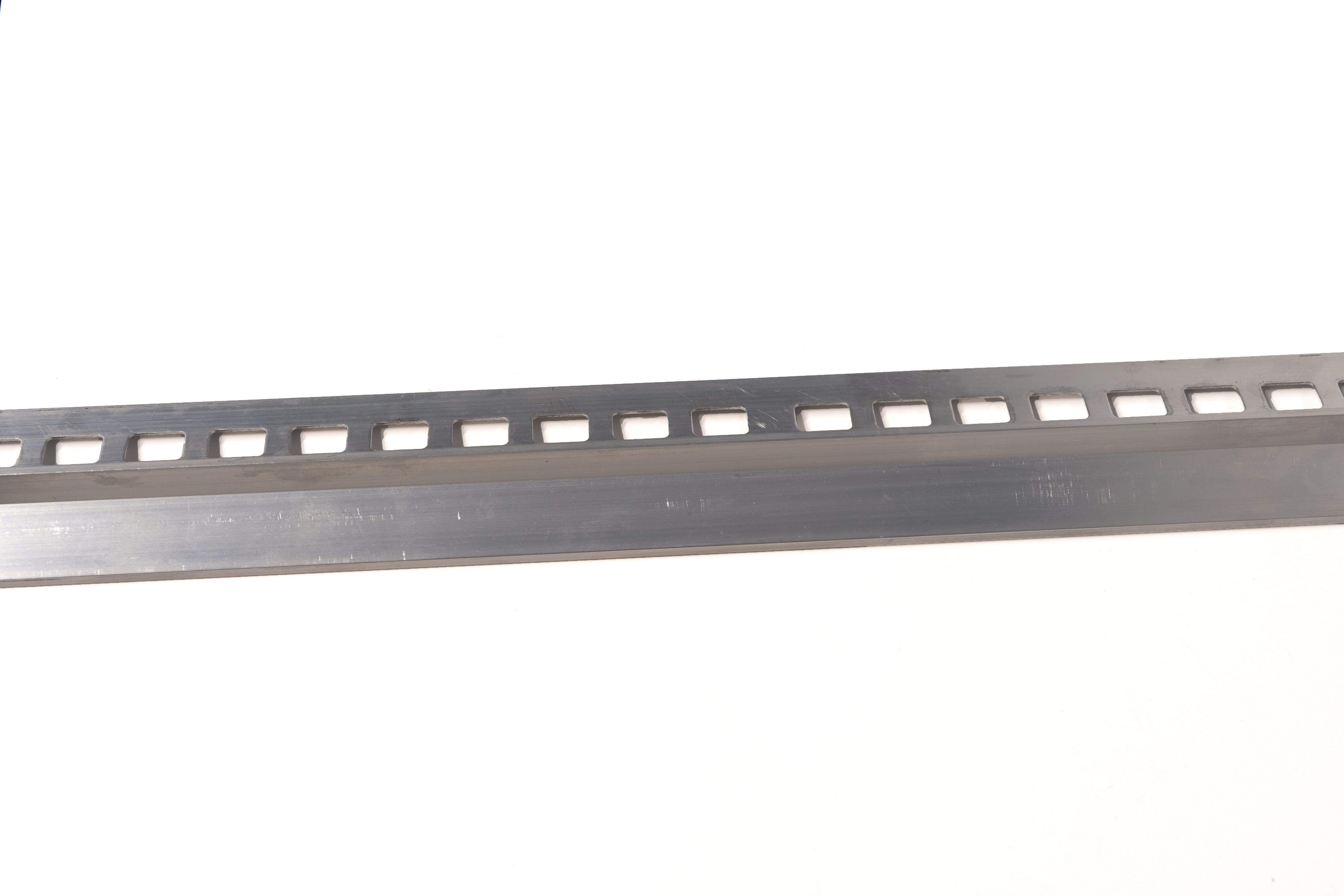 ProfiWall Plus ALU vízvető profil 10mm natúr 2,5M – Ezüst, Fém profilok