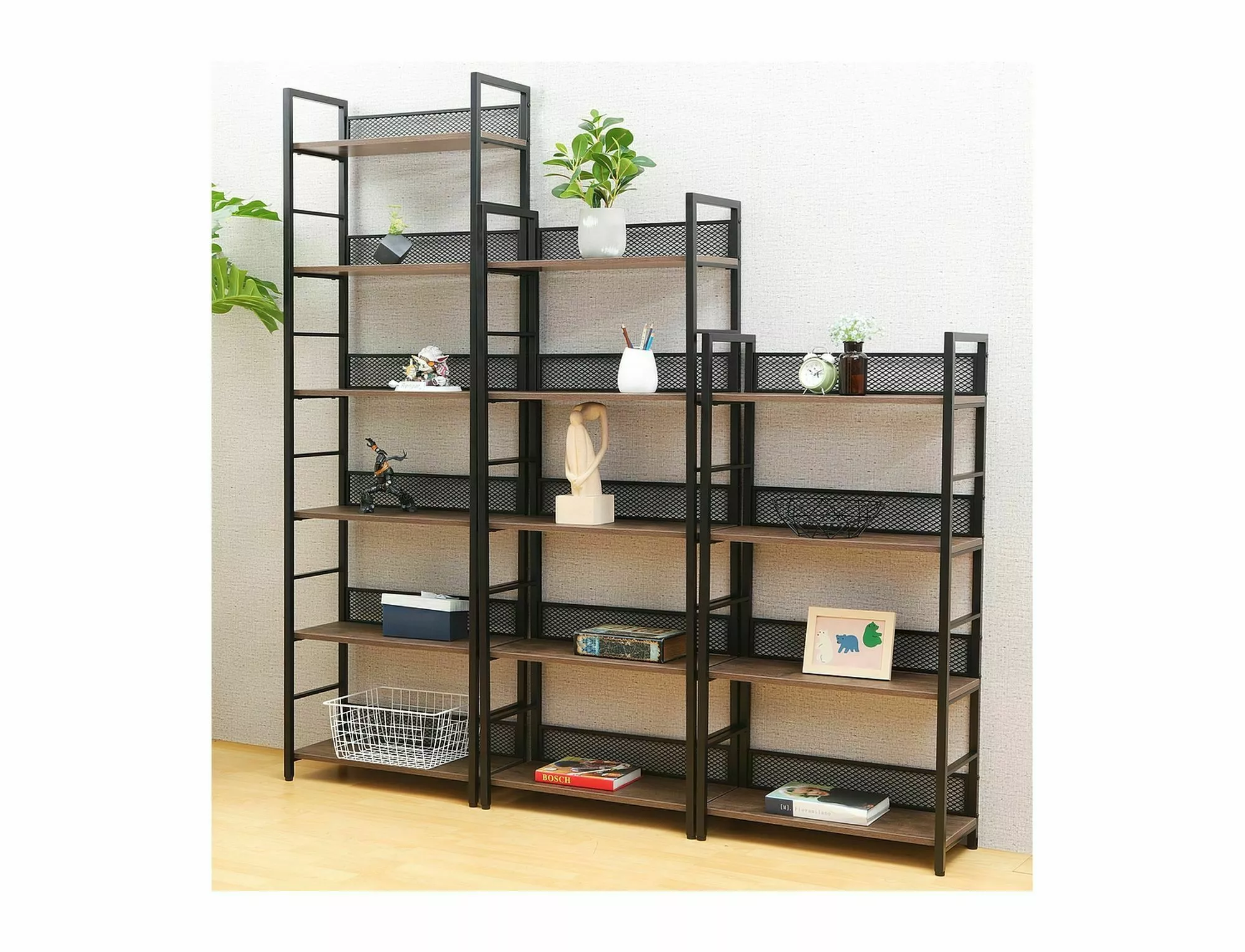 Delvorn C