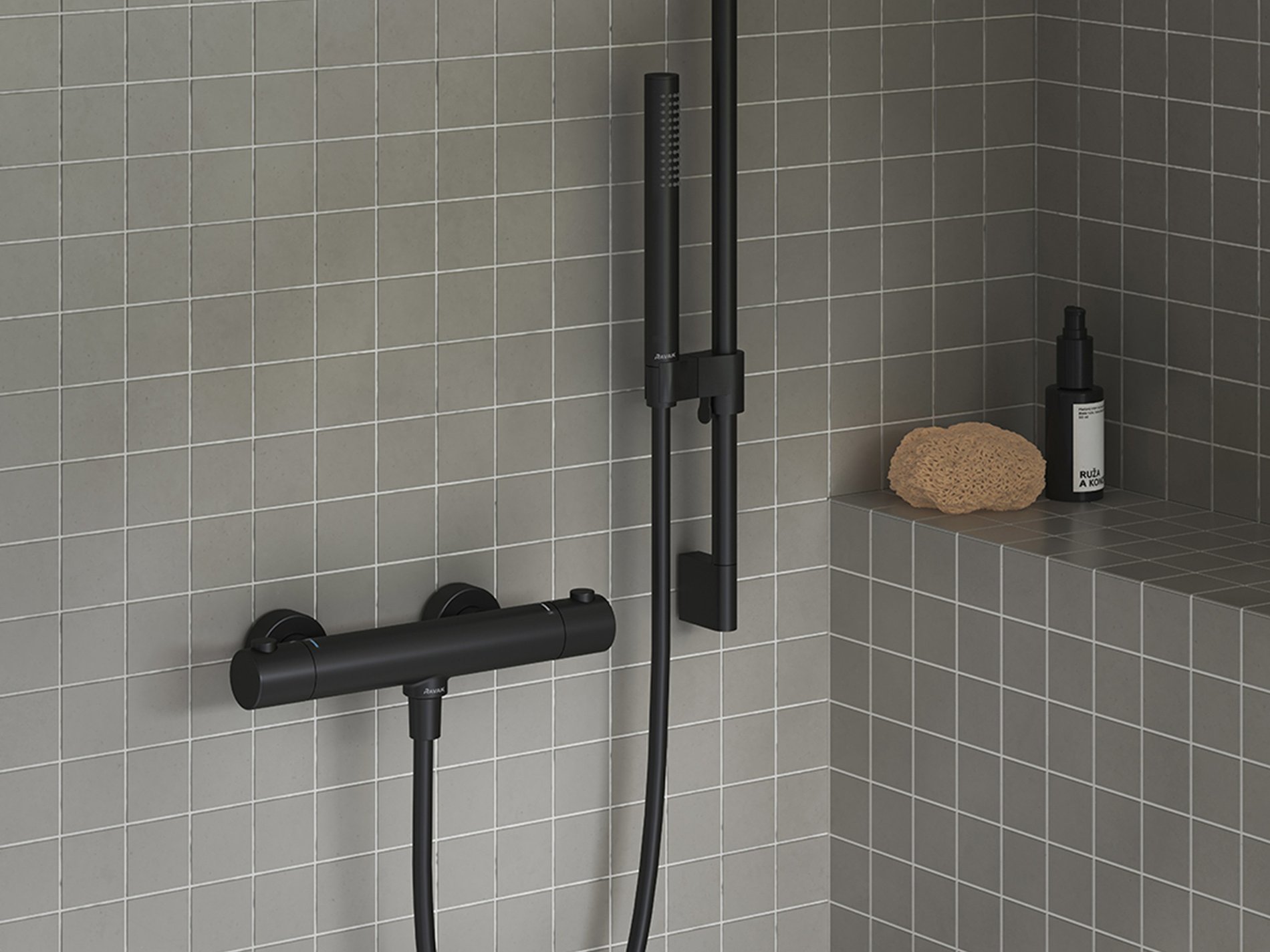 Ravak Zuhanyrózsa standard 957.20BL, fekete – Kézizuhanyok